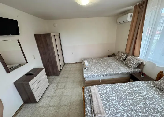 דירה Pomorie Apartaments פומורי